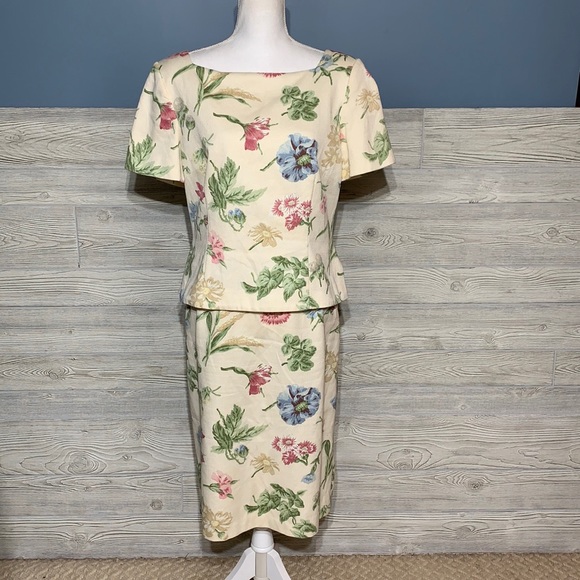 Maggy London Dresses & Skirts - Desss floral Maggie London